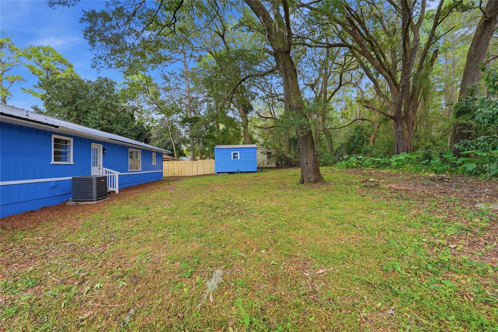 15923 Nw 118th Pl Property Photo 28