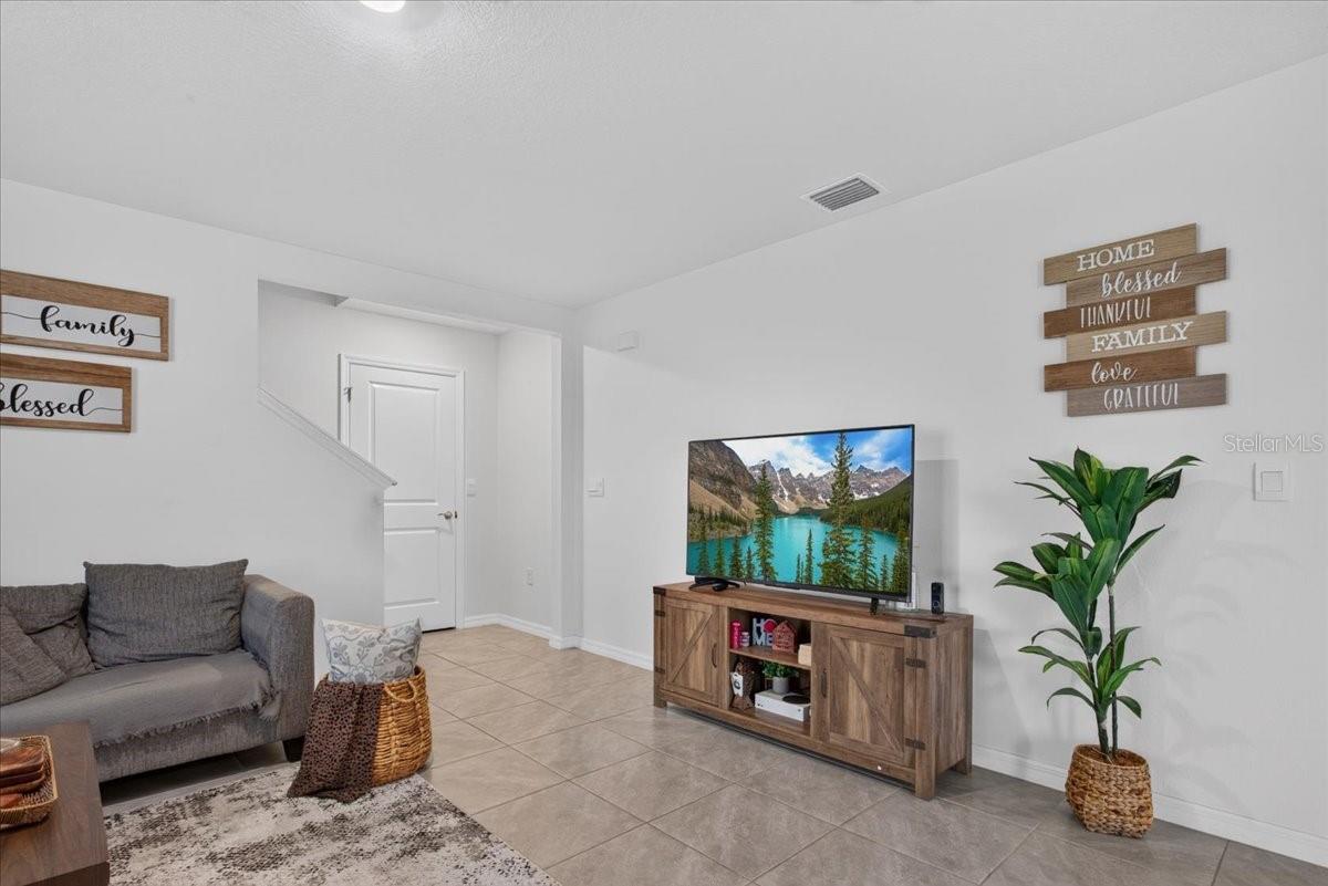 17123 Nw 177th Ter Property Photo 3