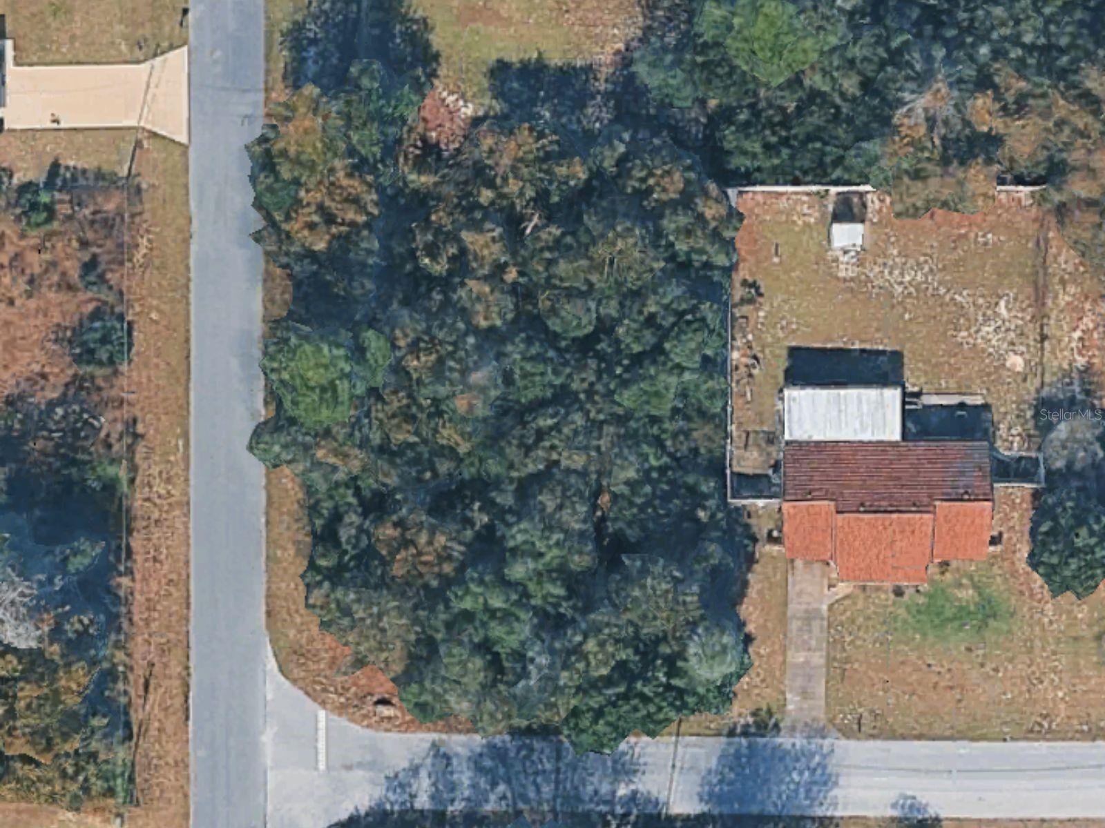 Oak Cir Property Photo 1