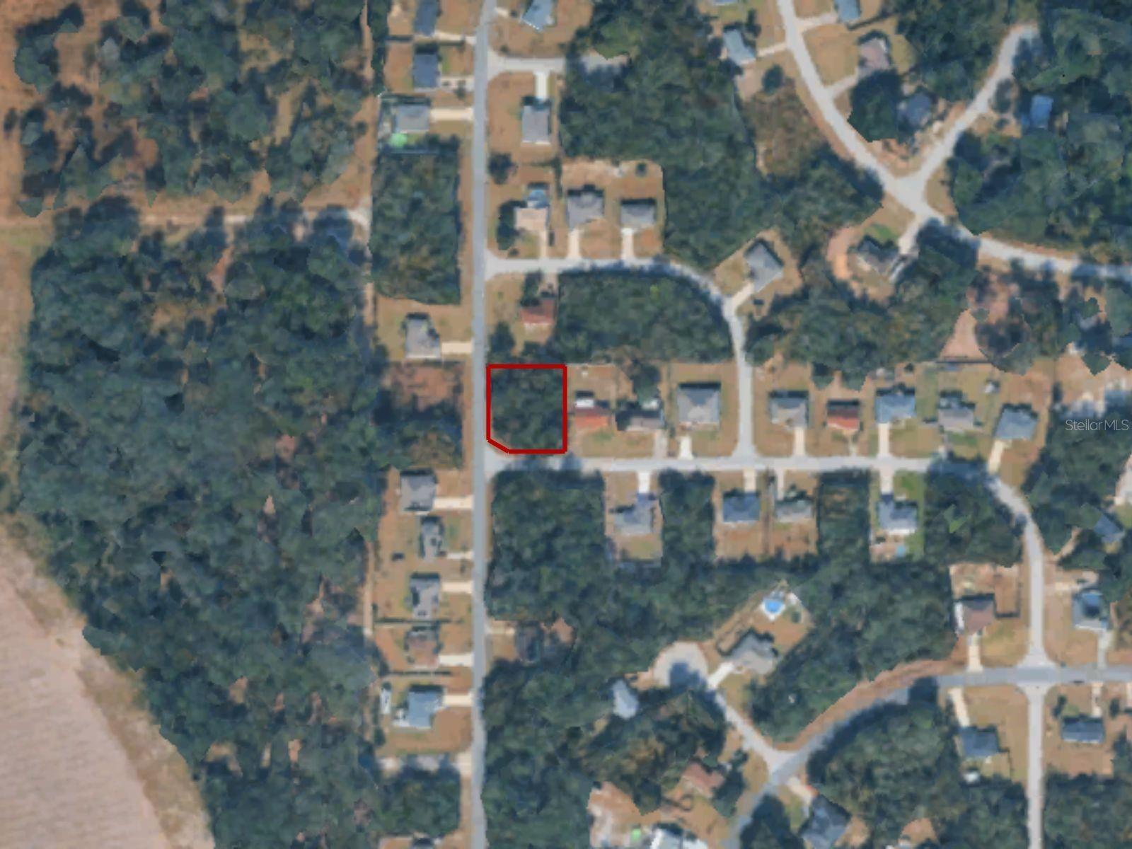 Oak Cir Property Photo 3