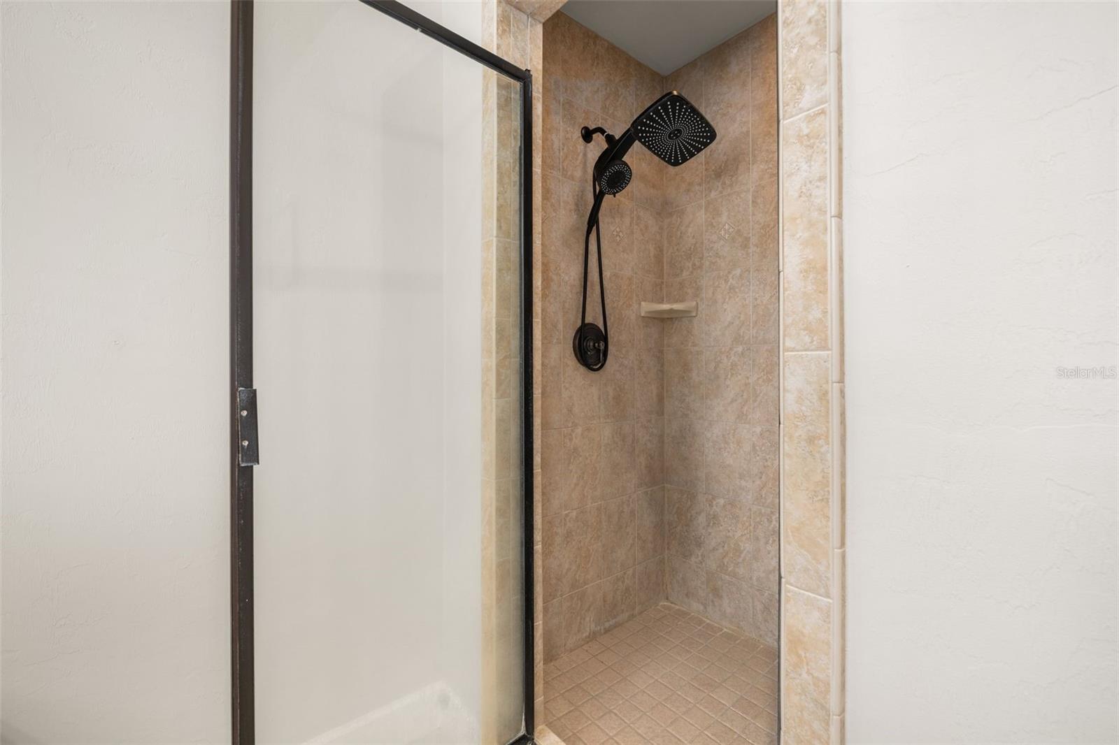 11952 Nw 69th Way Property Photo 24