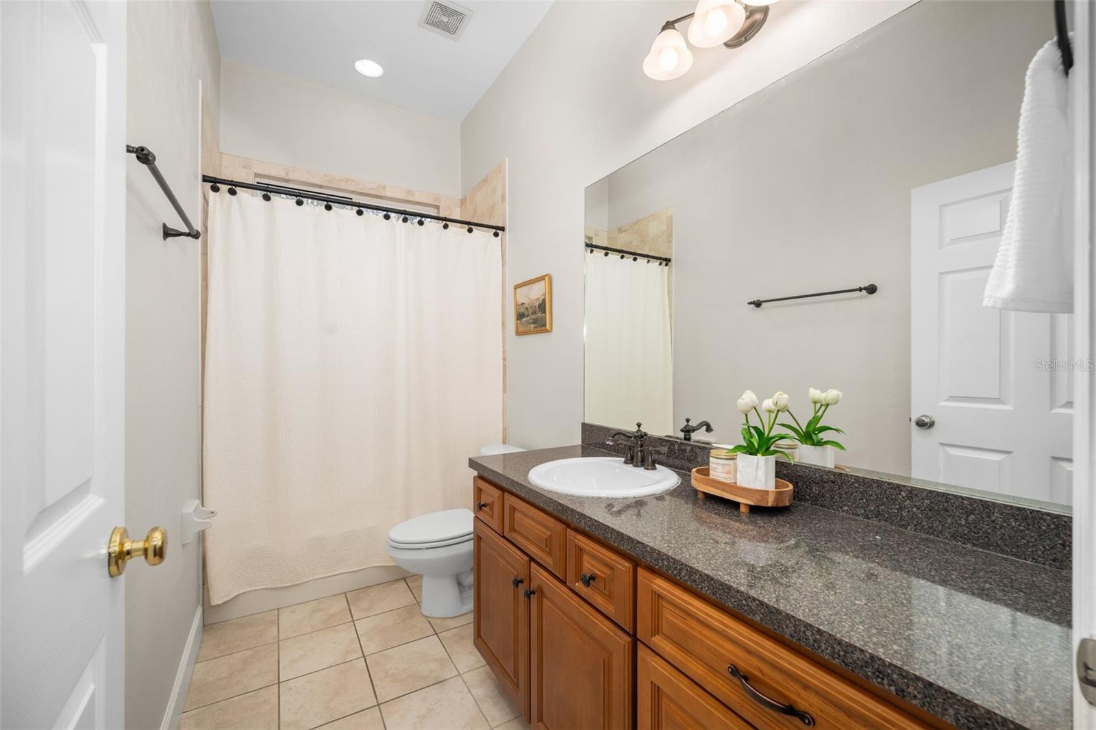 11952 Nw 69th Way Property Photo 28
