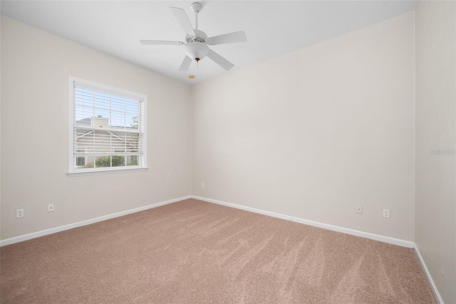 11952 Nw 69th Way Property Photo 32