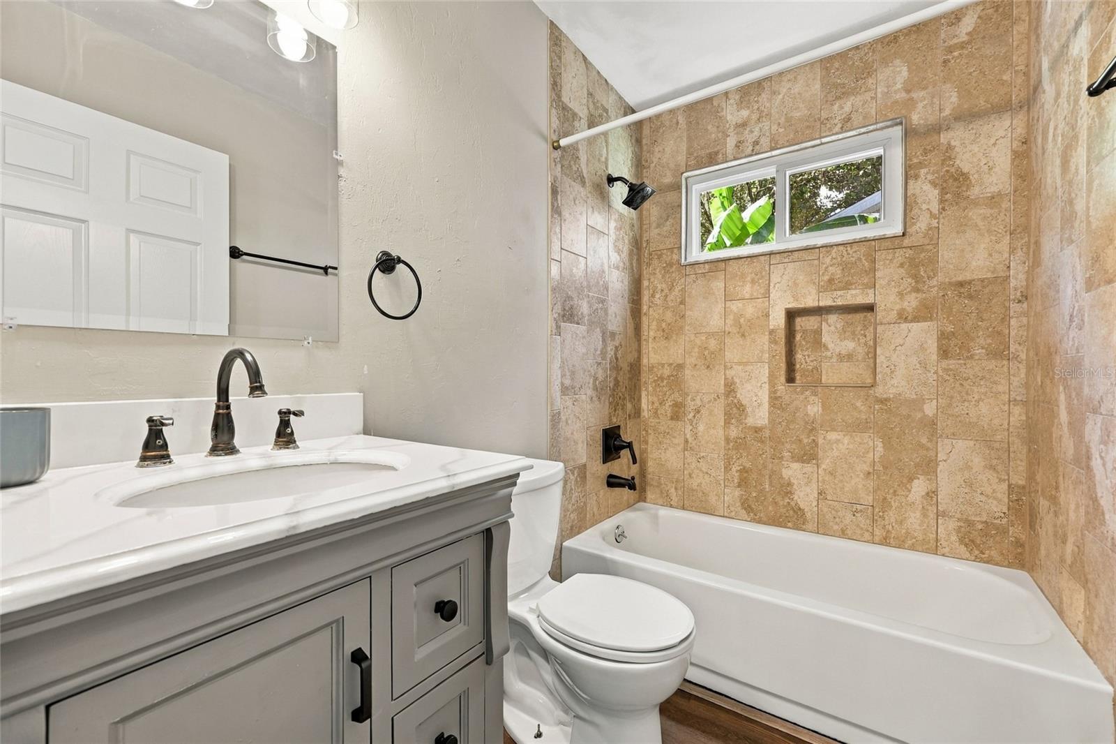 4015 Nw 59th Ave Property Photo 34