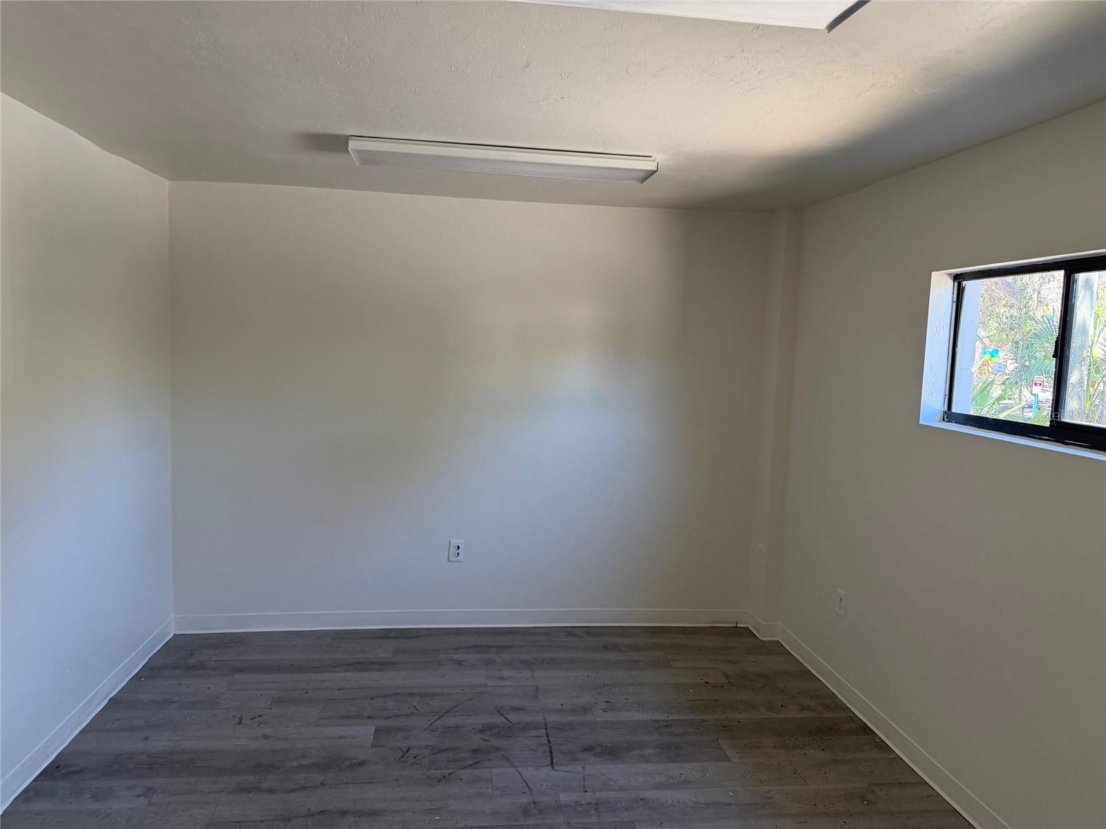 3434 Sw 24th Ave #b Property Photo 5