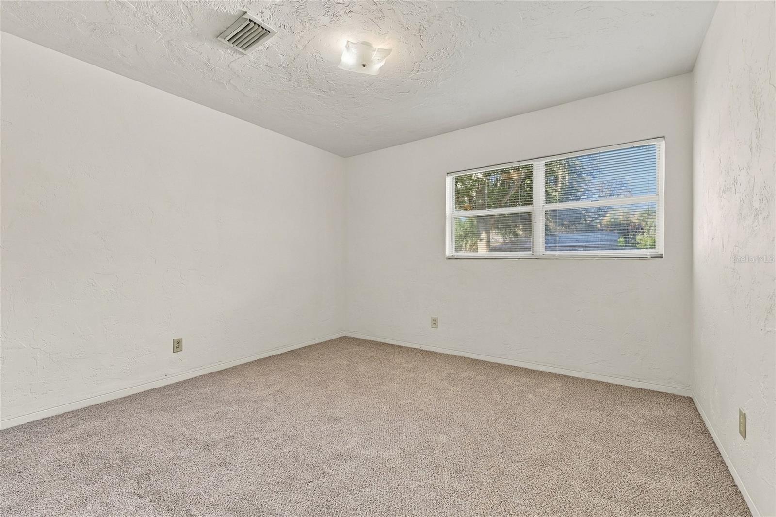 105 Se 70th St Property Photo 14