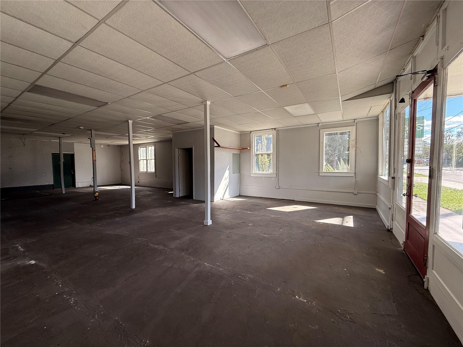 2505 6th St Property Photo 5