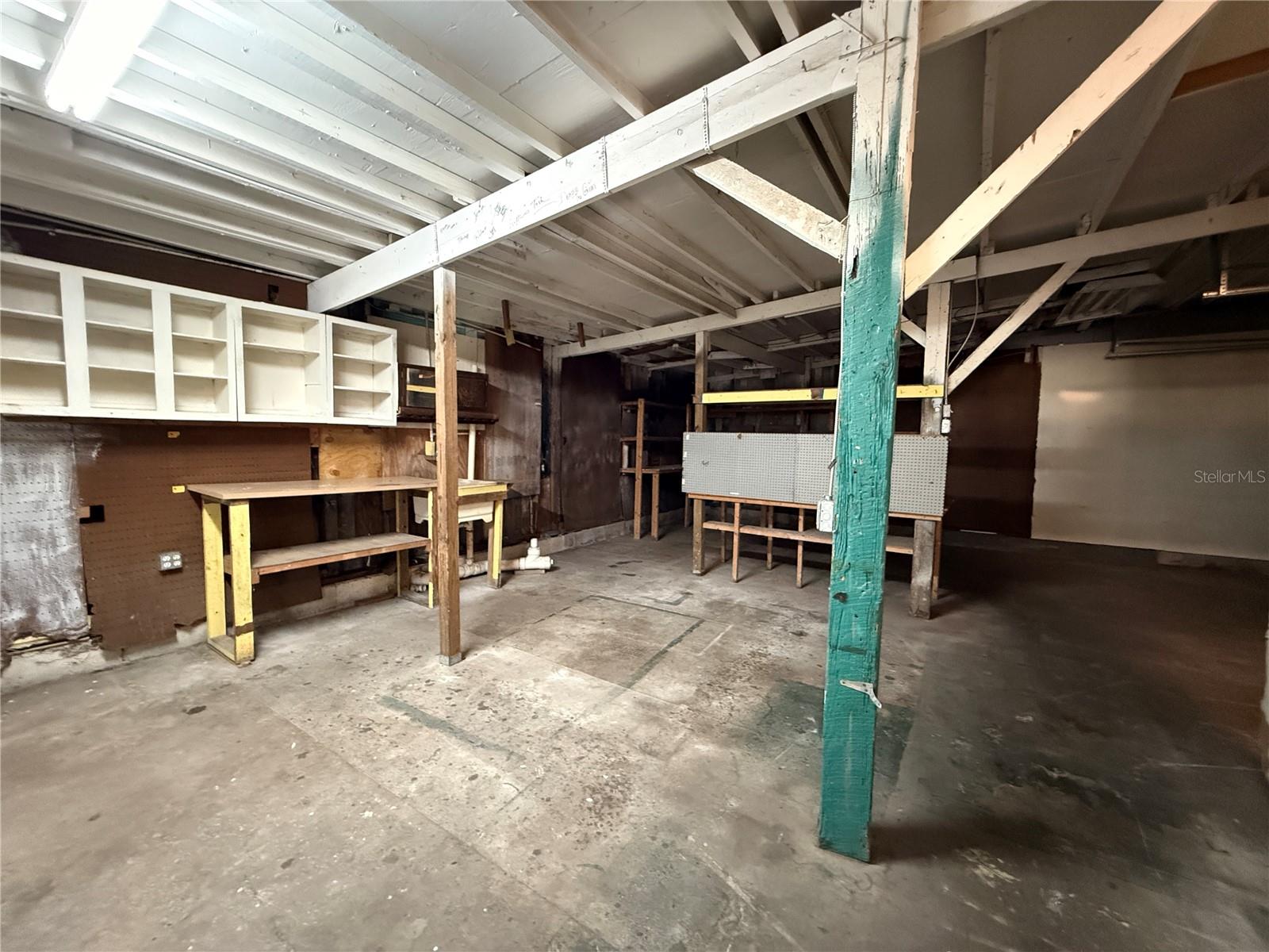 2505 6th St Property Photo 12