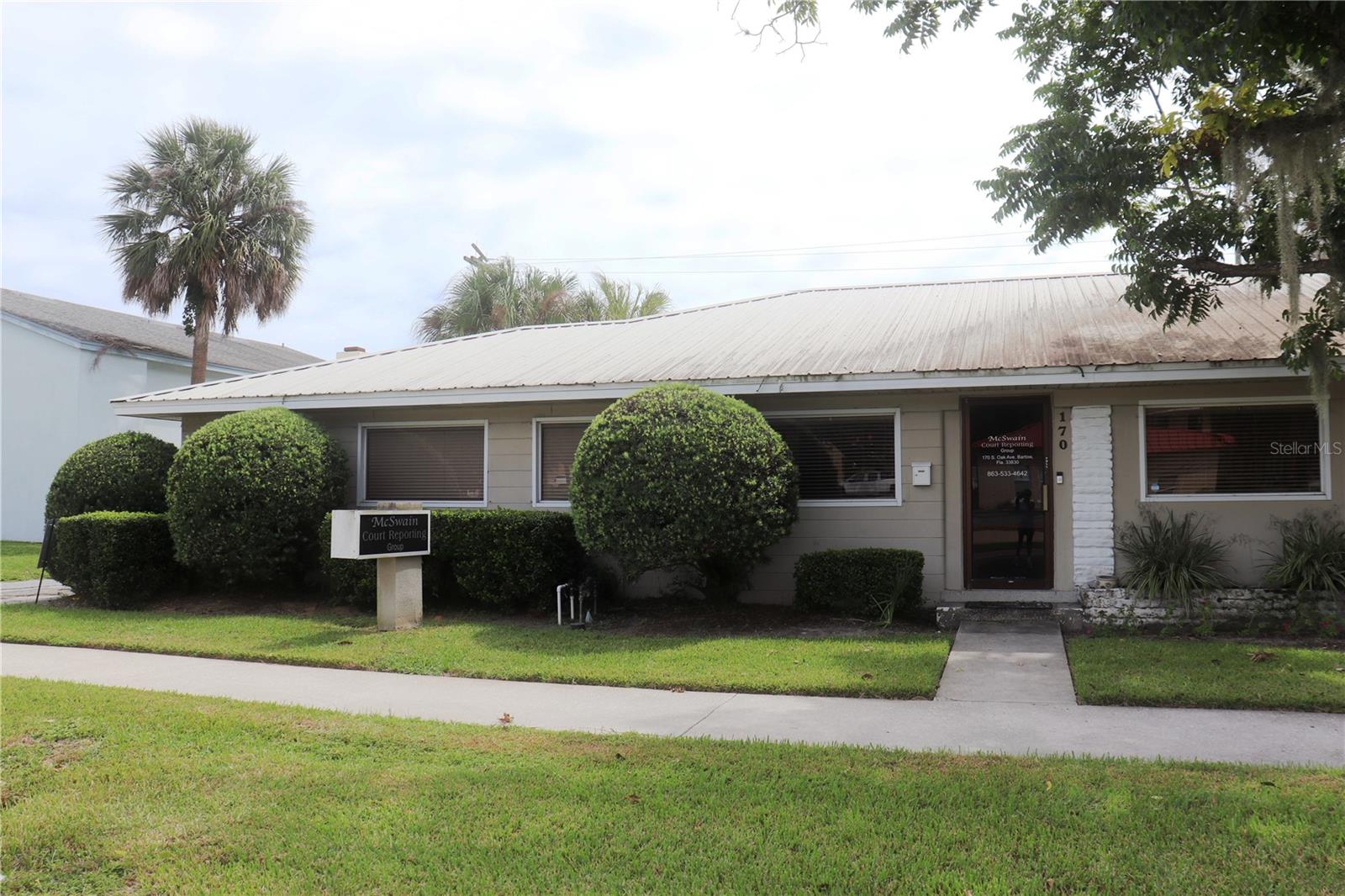 190 S OAK AVENUE Property Photo 1