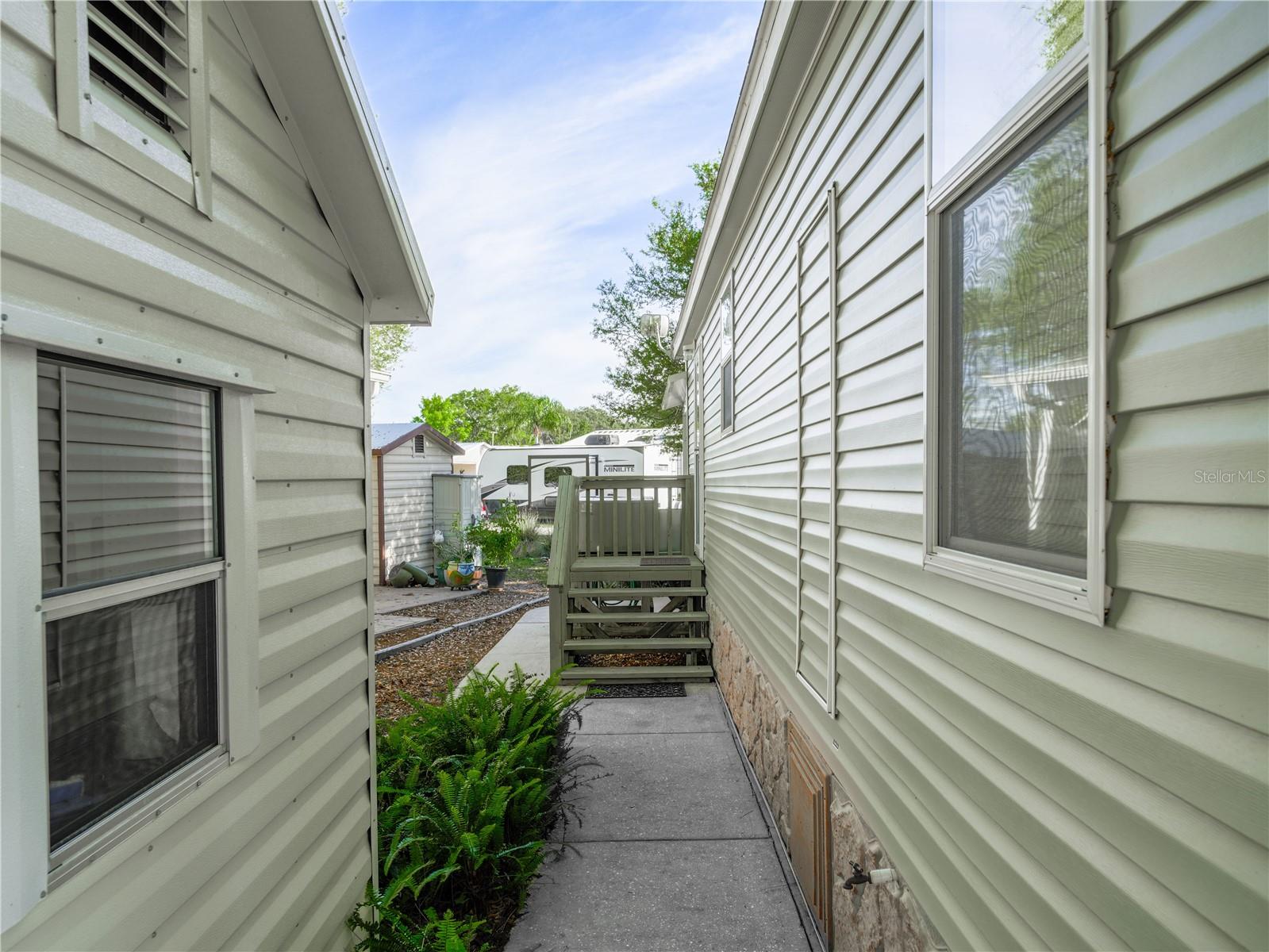 8 Night Owl Cir Property Photo 4