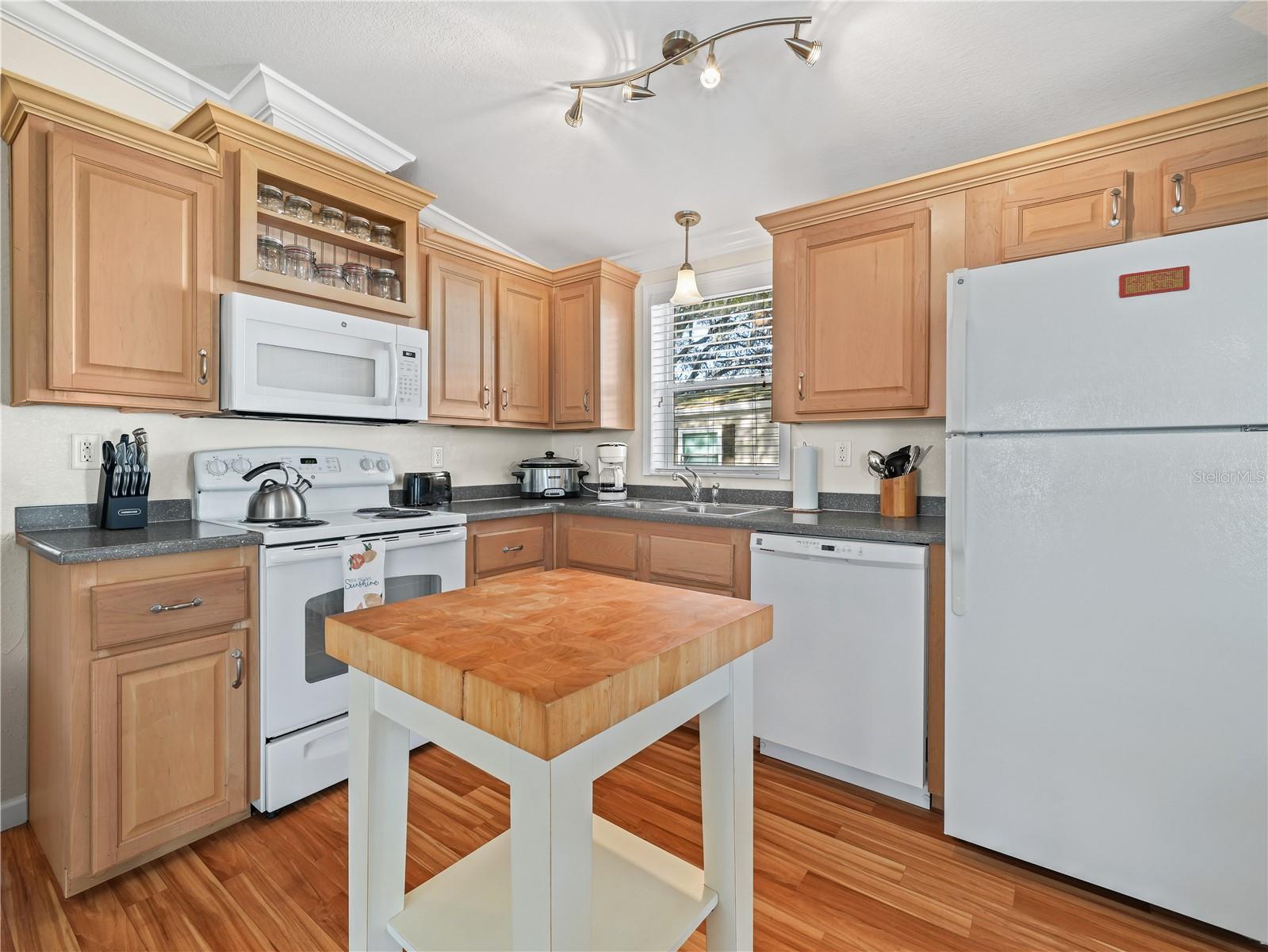 8 Night Owl Cir Property Photo 7