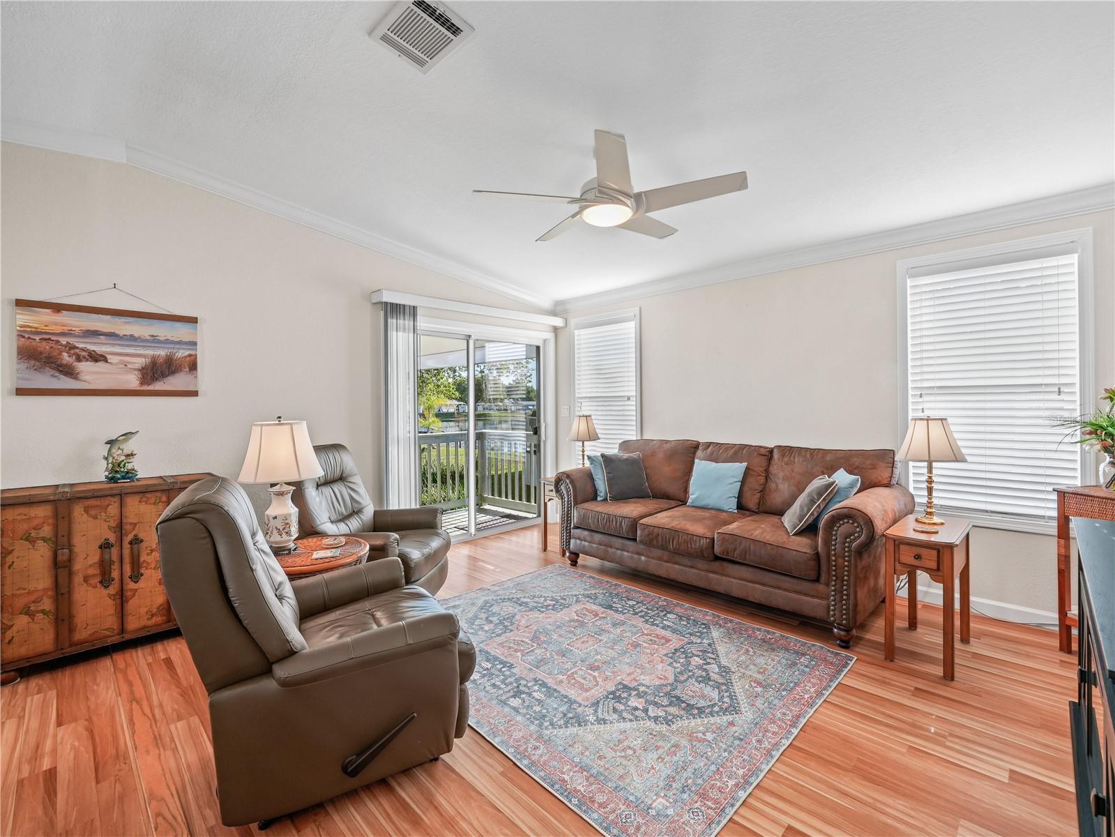 8 Night Owl Cir Property Photo 8