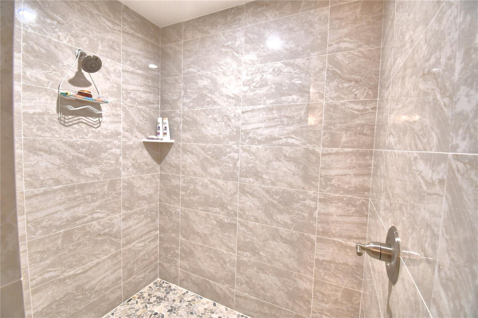 112 Reedy Creek Dr Property Photo 29