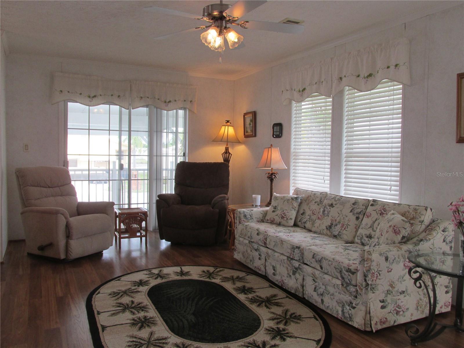 5 Queen Of Waters St Property Photo 2