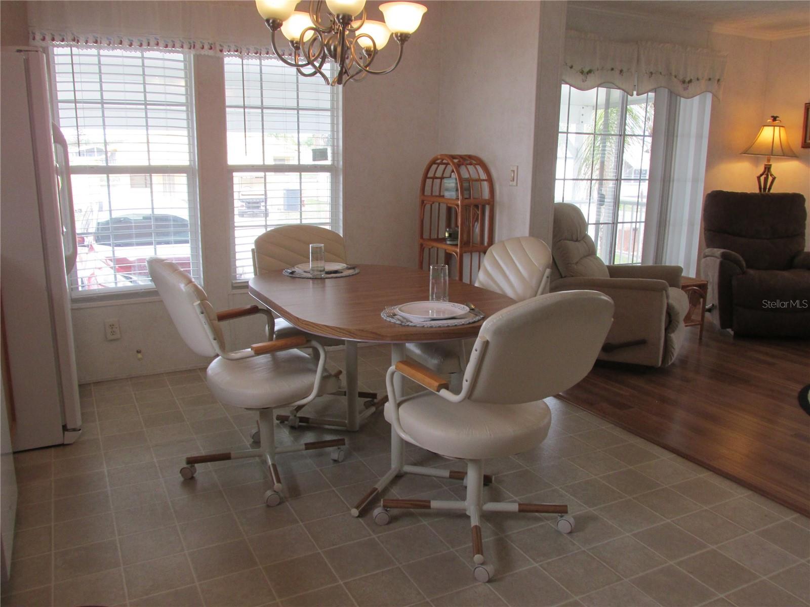 5 Queen Of Waters St Property Photo 6