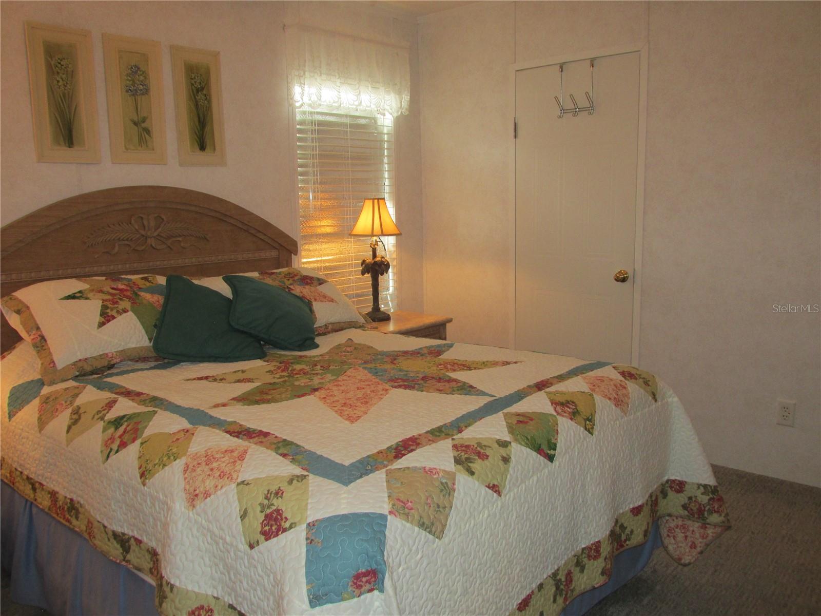 5 Queen Of Waters St Property Photo 26
