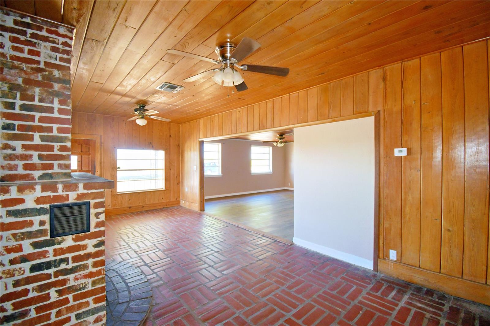 352 E Hwy 630 E Property Photo 14