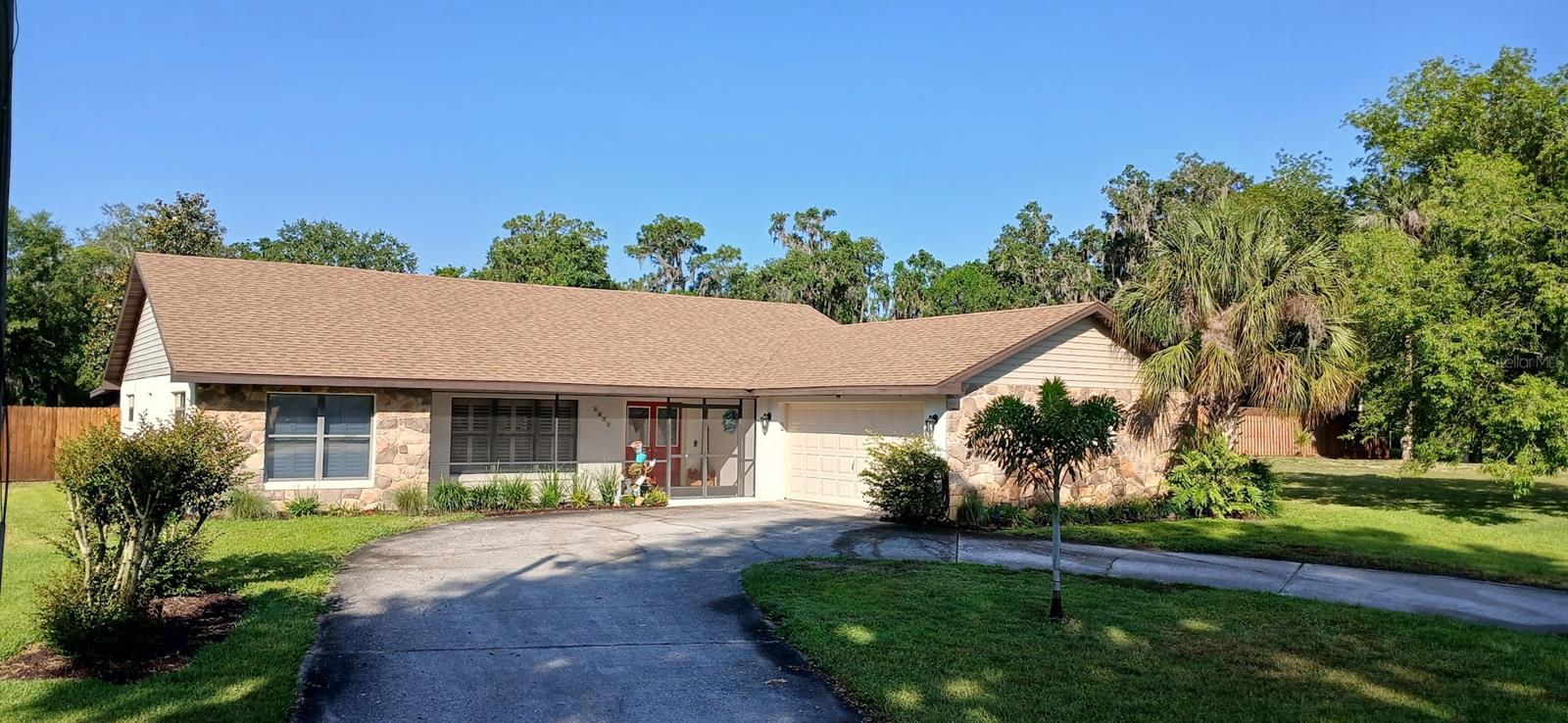 5033 Lake Pierce Dr Property Photo