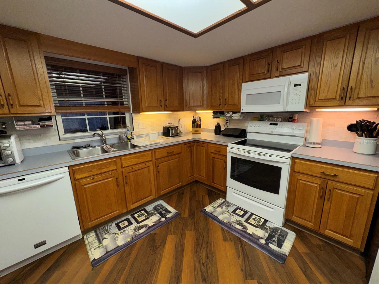 2134 R E Byrd Rd Property Photo 5
