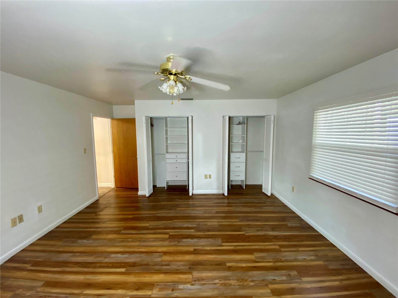 4542 Timberlane Rd Property Photo 12