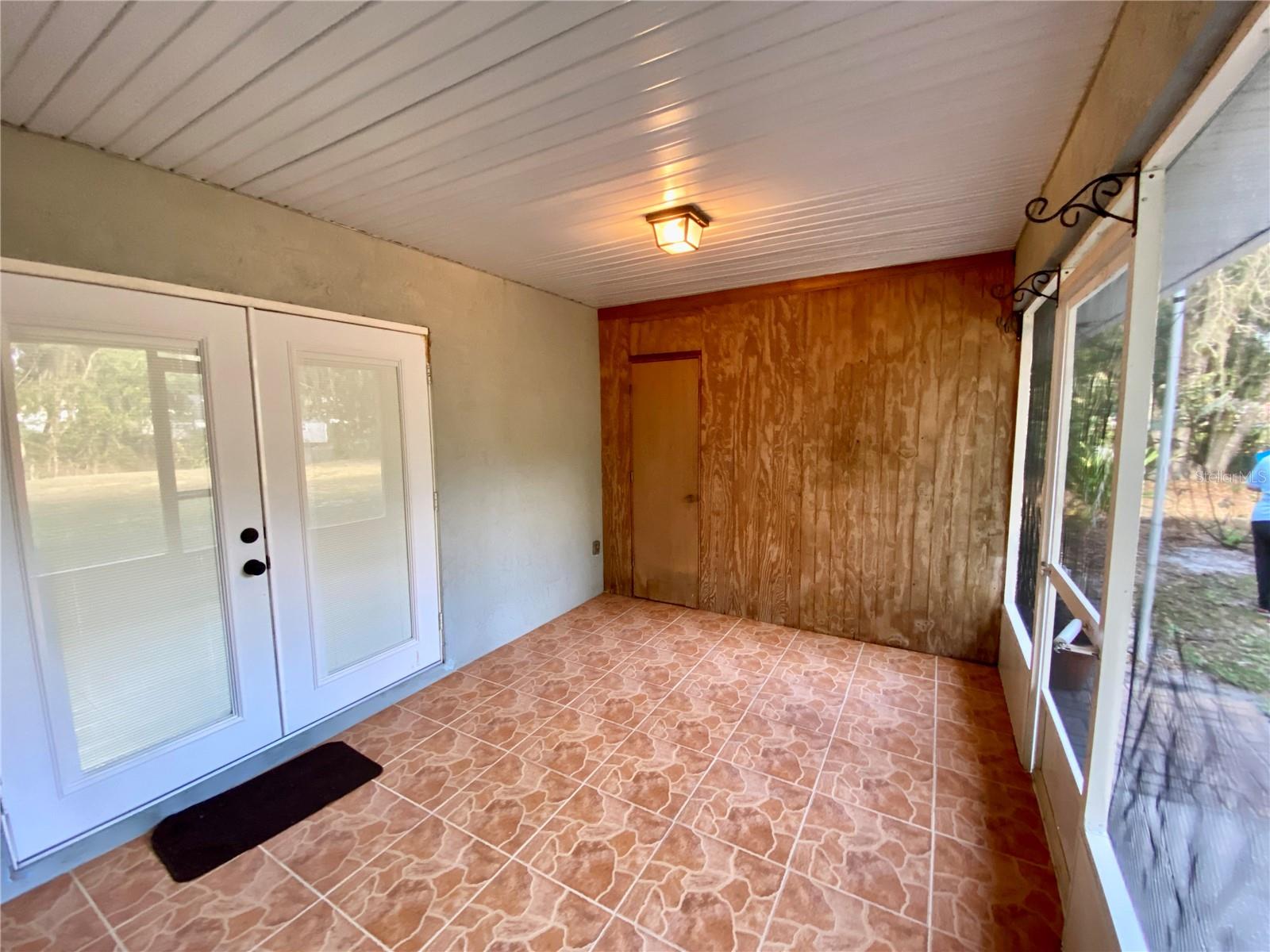 4542 Timberlane Rd Property Photo 23