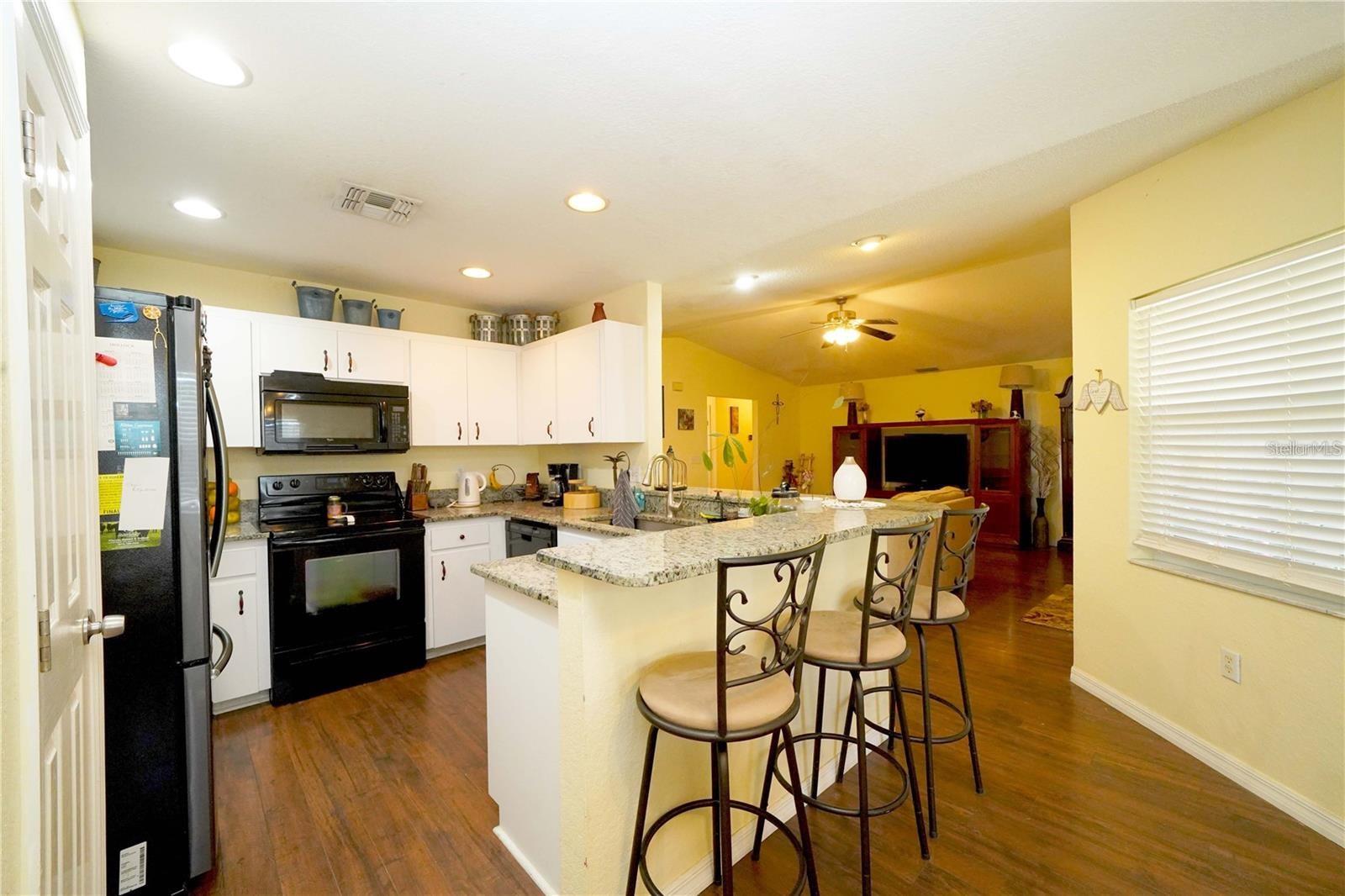 1015 Highland Crest Cir Property Photo 11