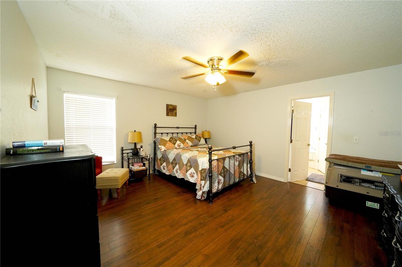1015 Highland Crest Cir Property Photo 14