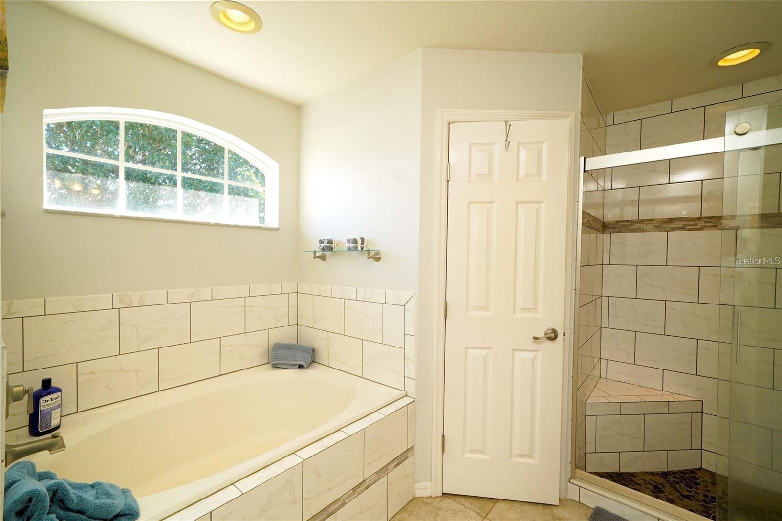 1015 Highland Crest Cir Property Photo 15