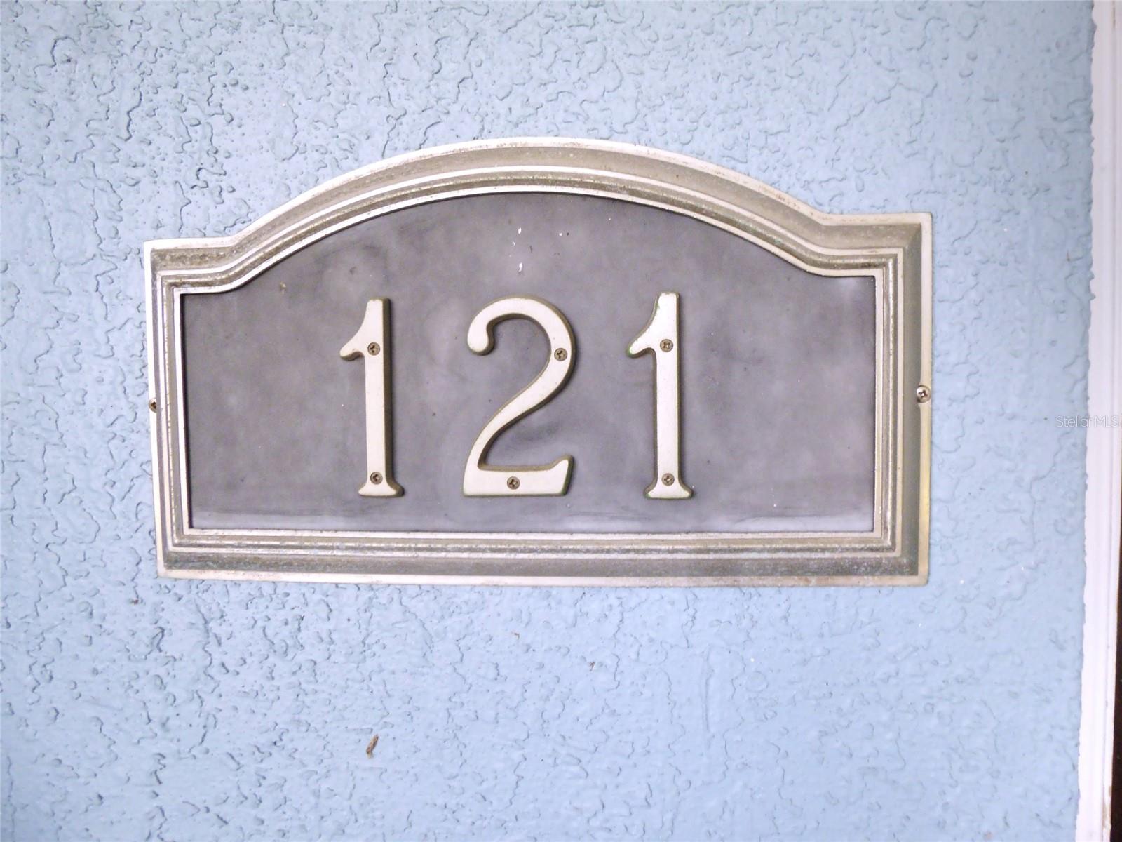 121 Deer Rd Property Photo 2