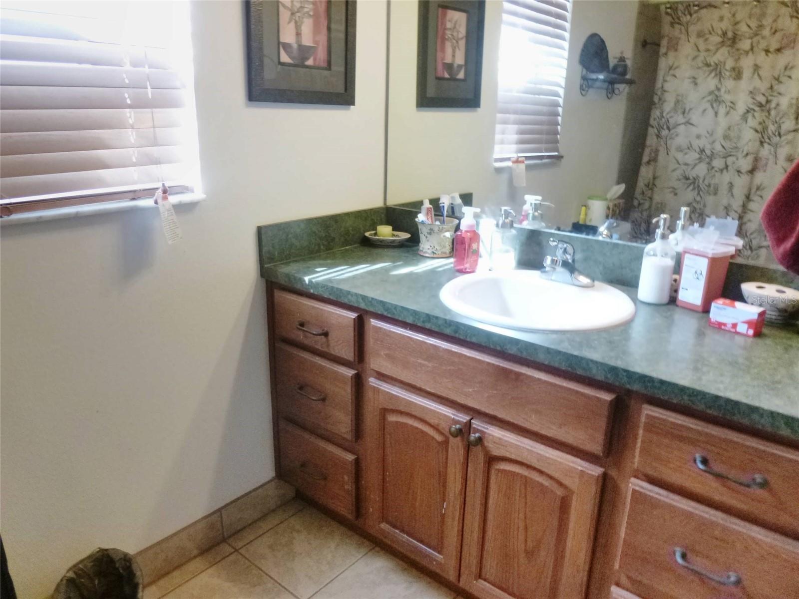 121 Deer Rd Property Photo 26