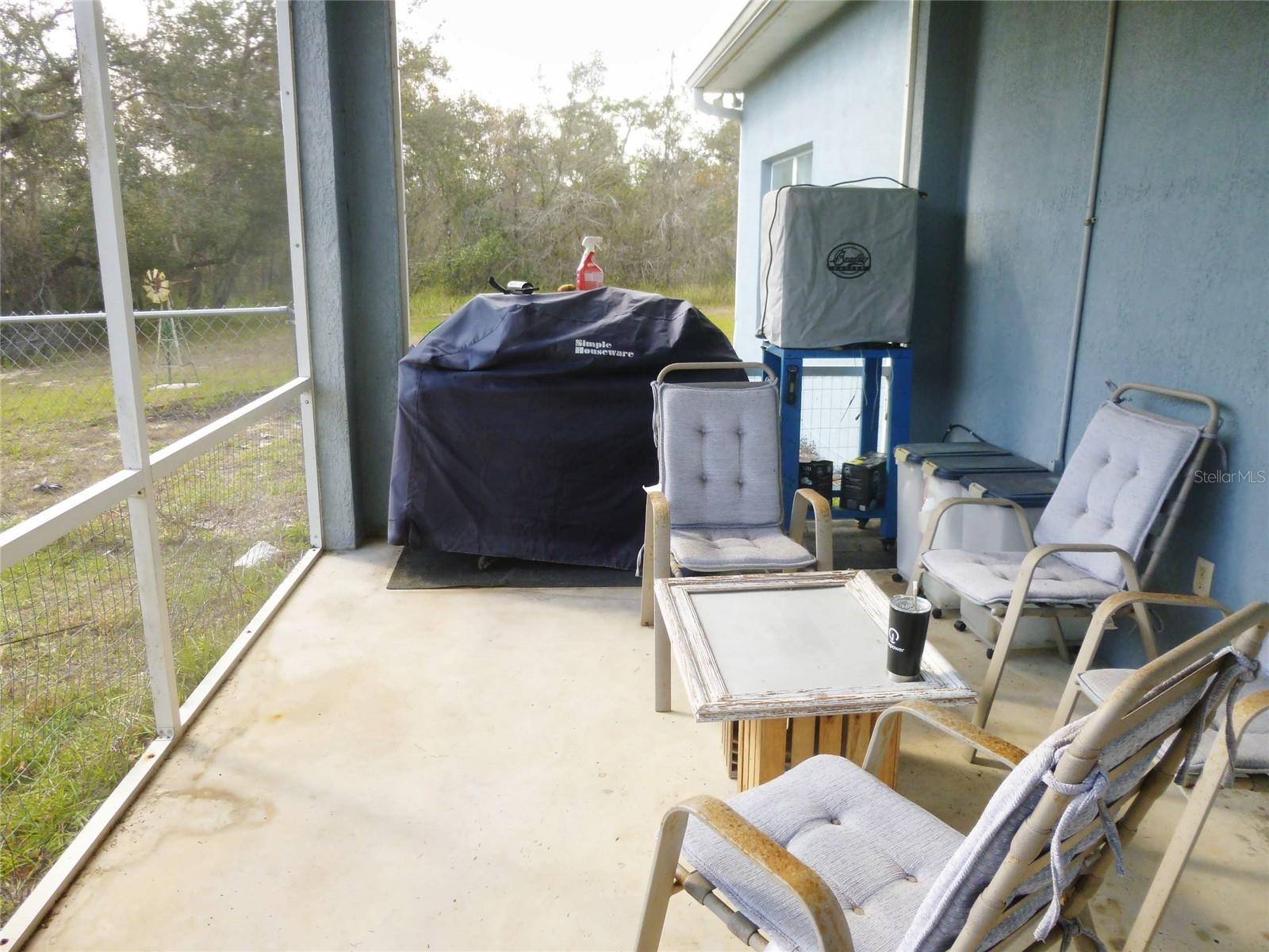 121 Deer Rd Property Photo 43