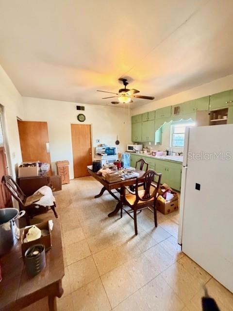 811 State Road 60 E Property Photo 26
