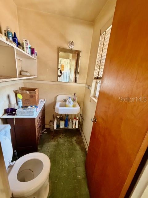 811 State Road 60 E Property Photo 30
