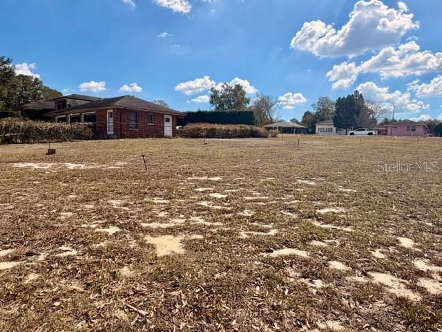 811 State Road 60 E Property Photo 39