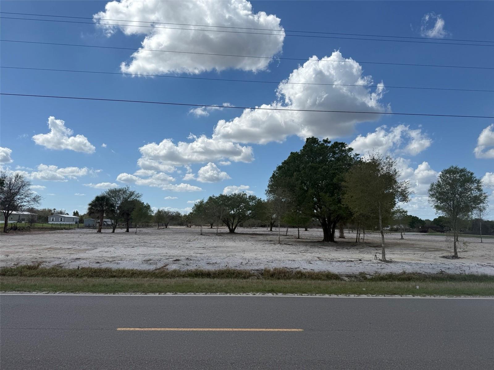 14416 Nw 252nd St Property Photo 9