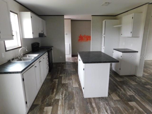 8236 Sweden Blvd Property Photo 10
