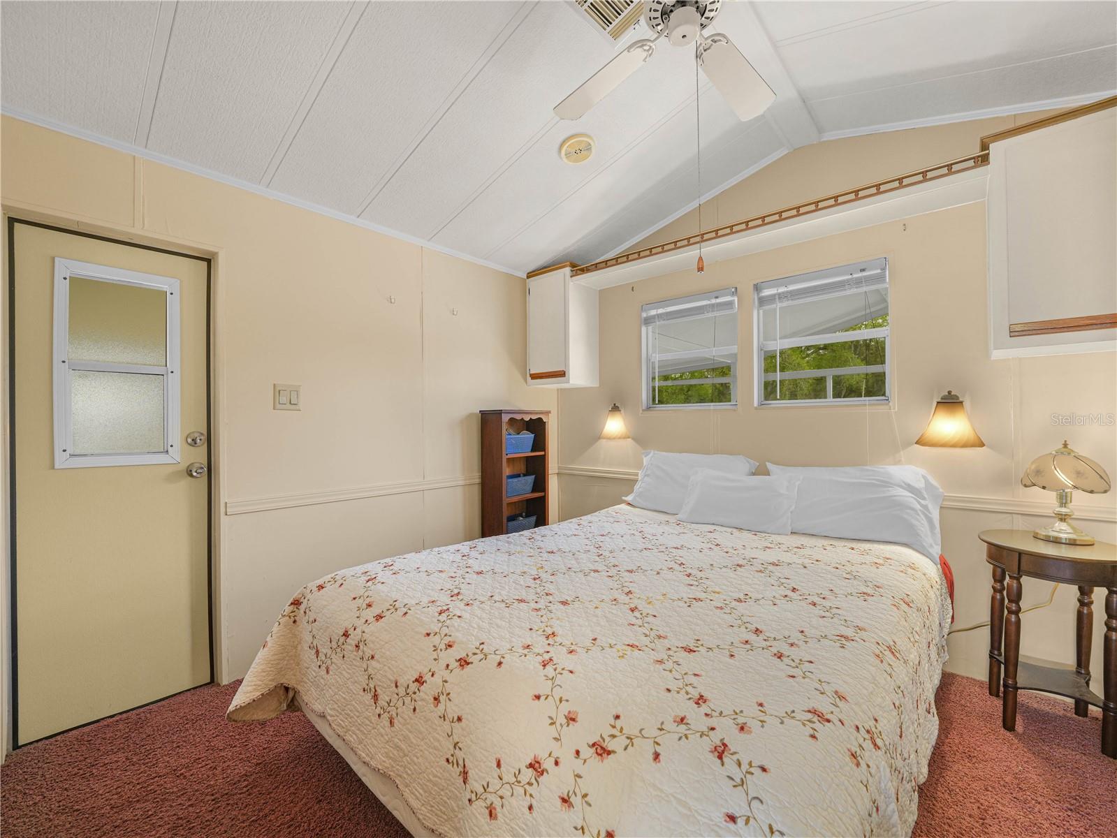 6 Silversides St Property Photo 13