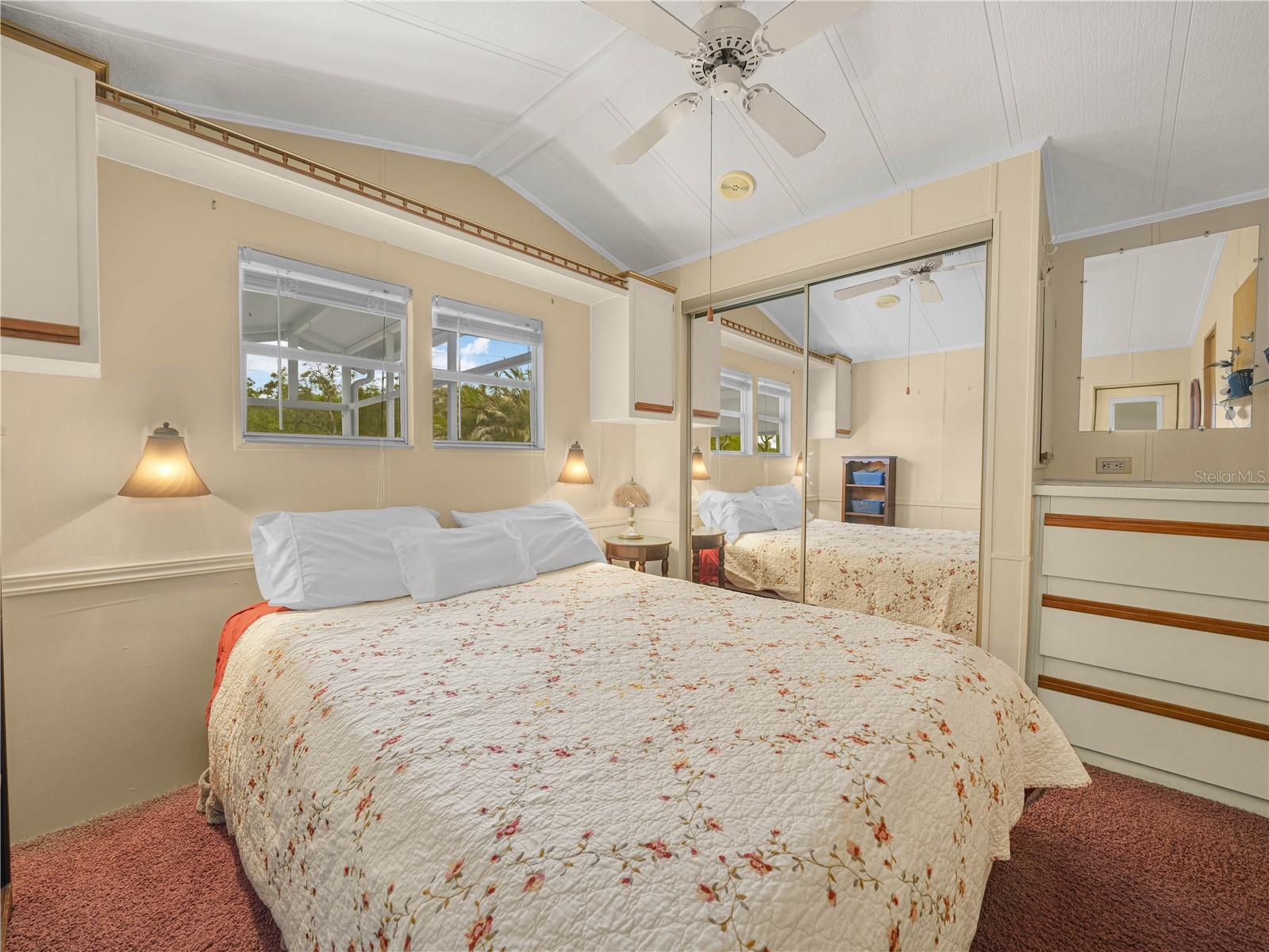 6 Silversides St Property Photo 14
