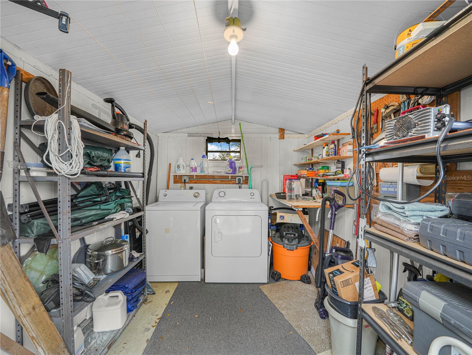 6 Silversides St Property Photo 22