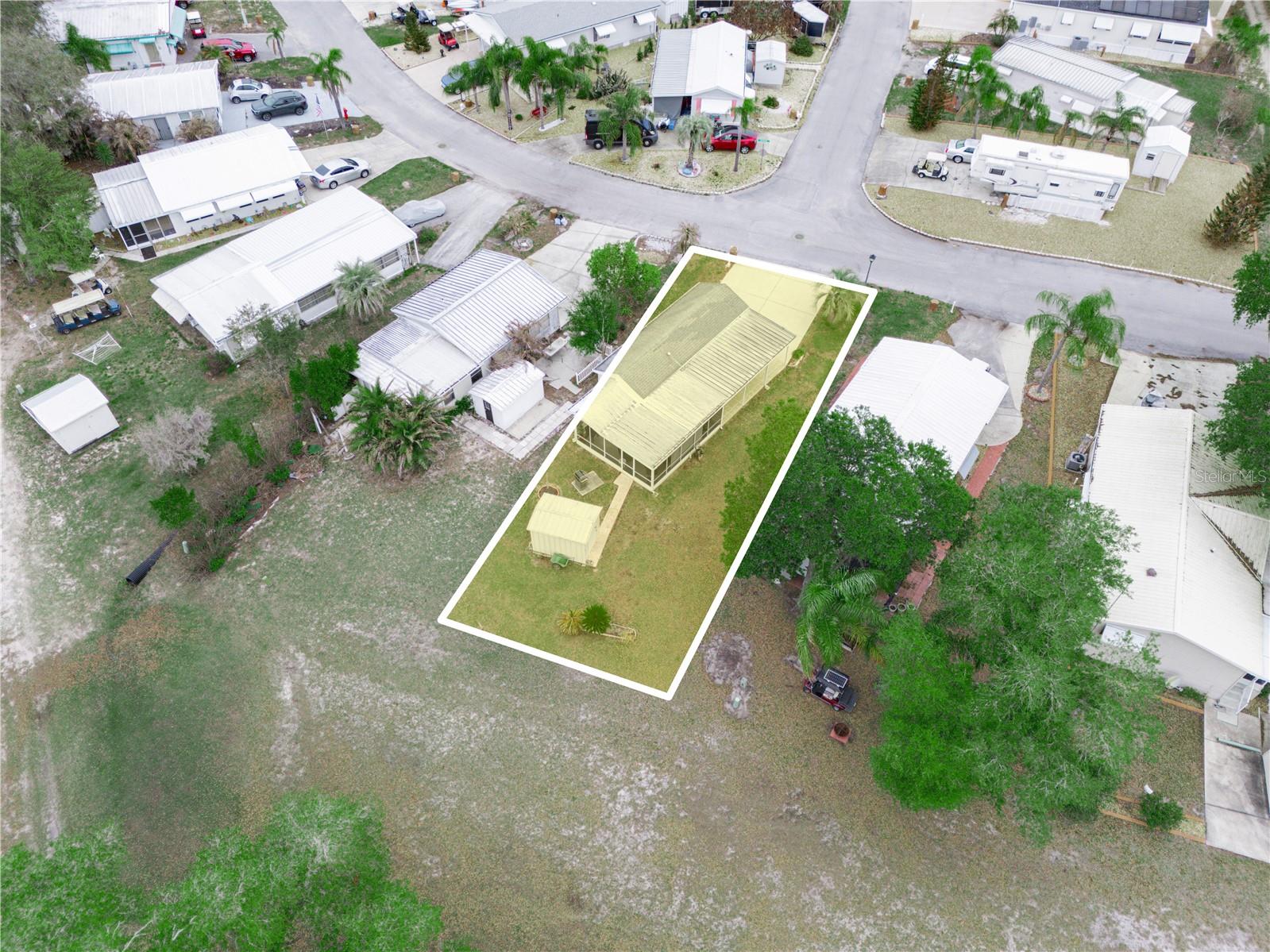 6 Silversides St Property Photo 25