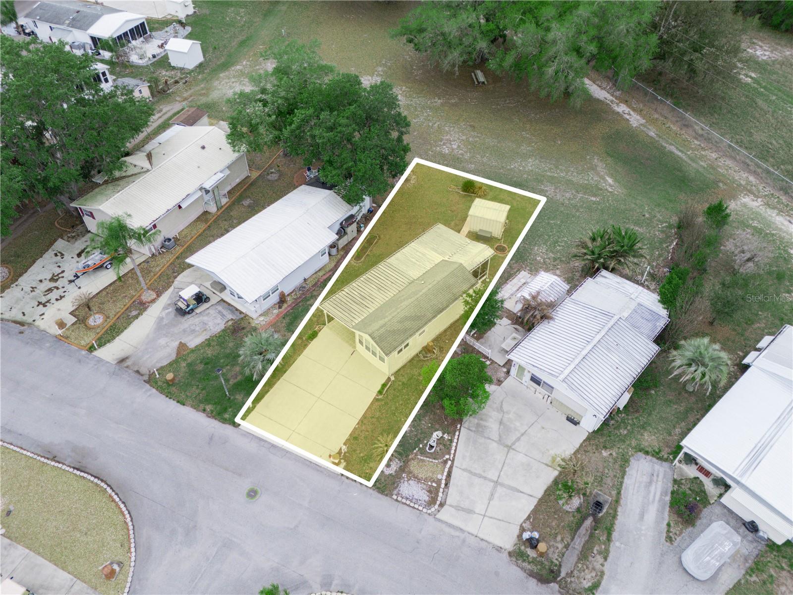 6 Silversides St Property Photo 27