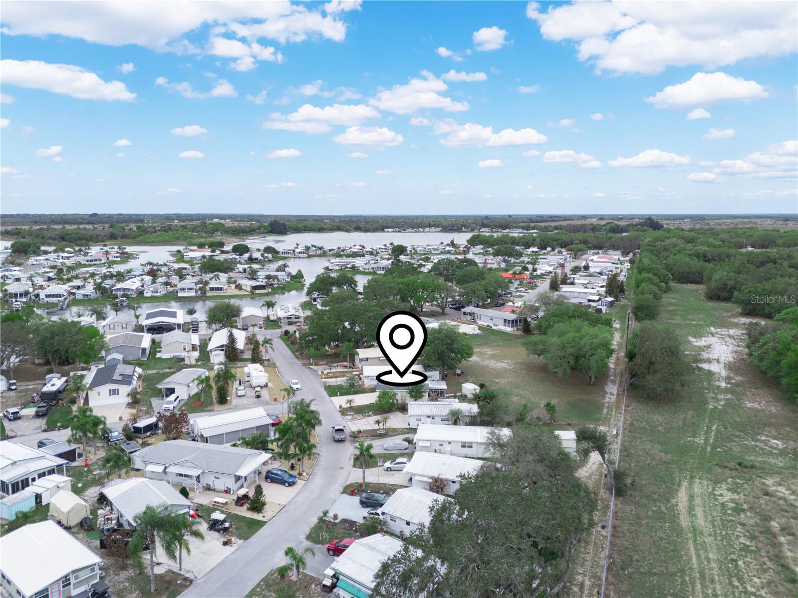6 Silversides St Property Photo 29