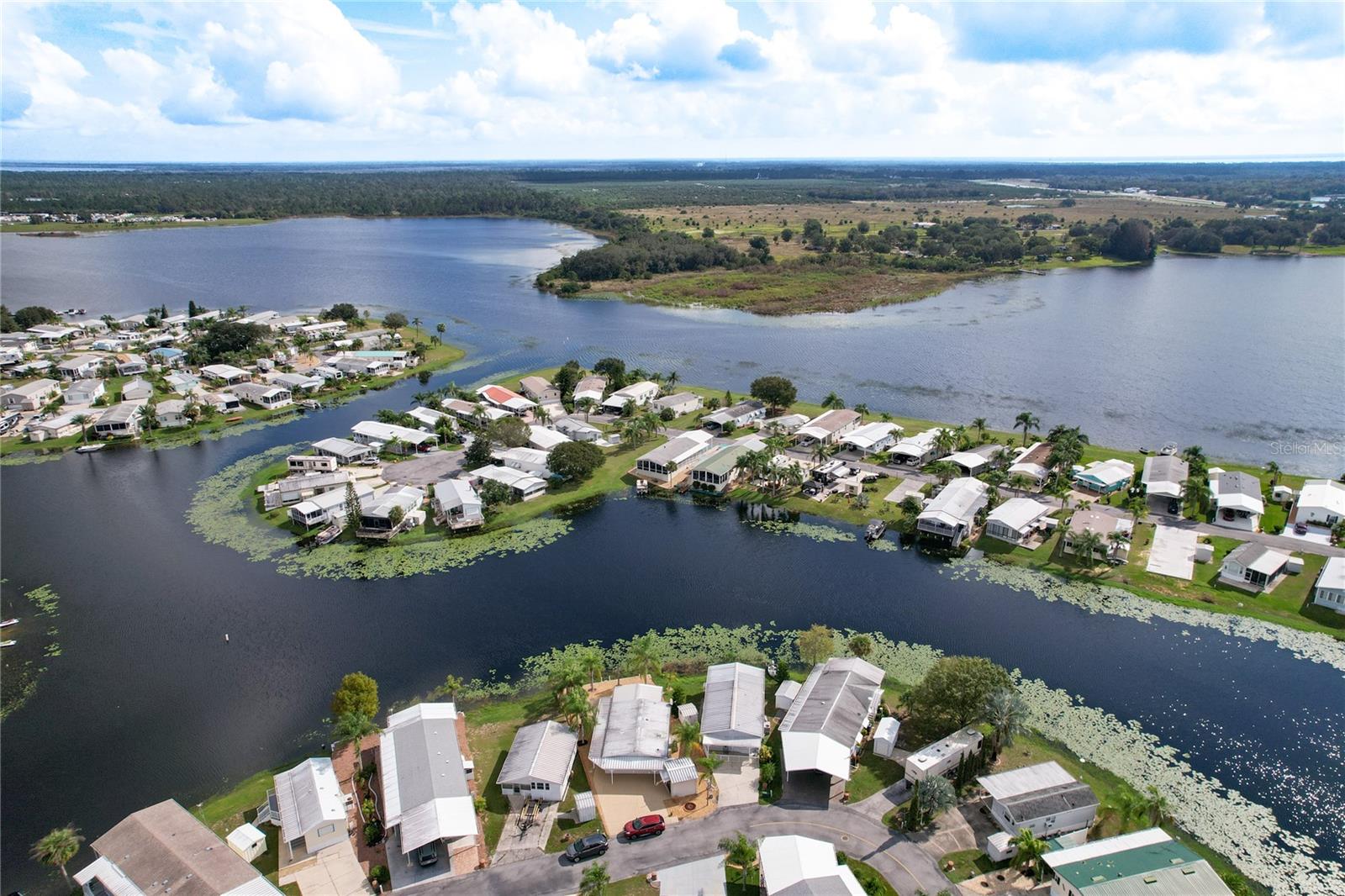 6 Silversides St Property Photo 33