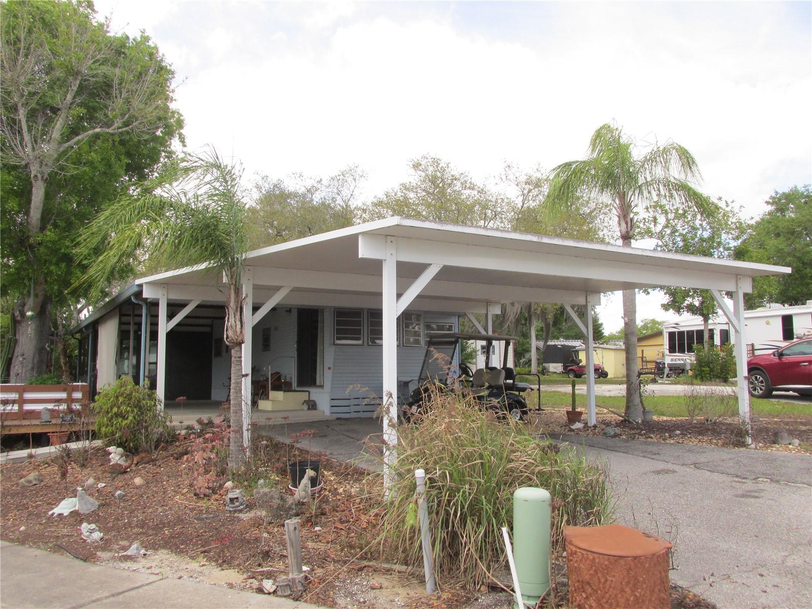 7 Blue Quill Cir Property Photo 3