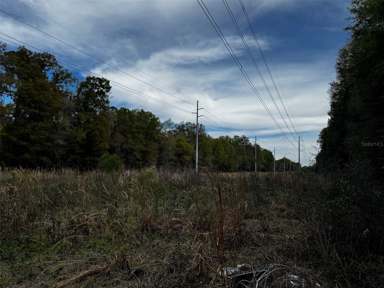 Ne 4th Ct Property Photo 5