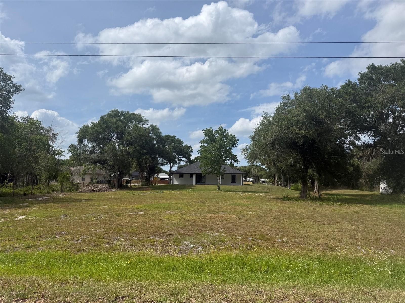 7555 NW 82ND CT