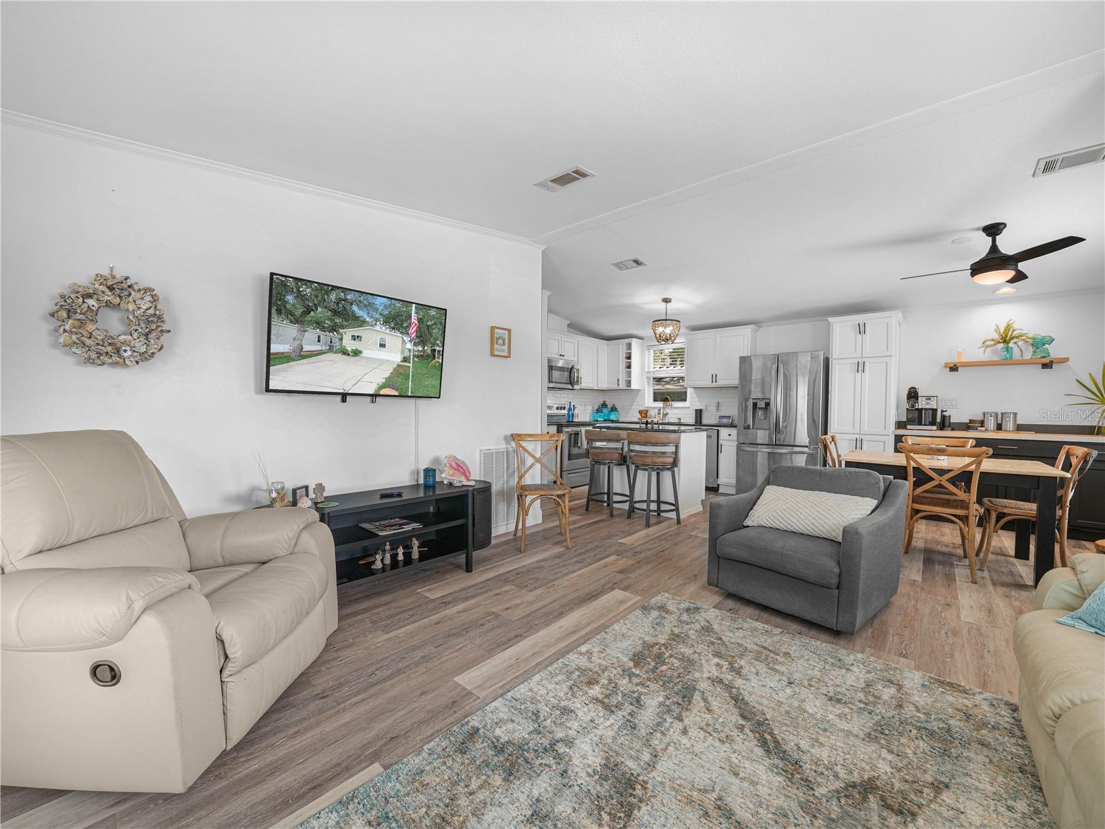 24 Silversides St Property Photo 7