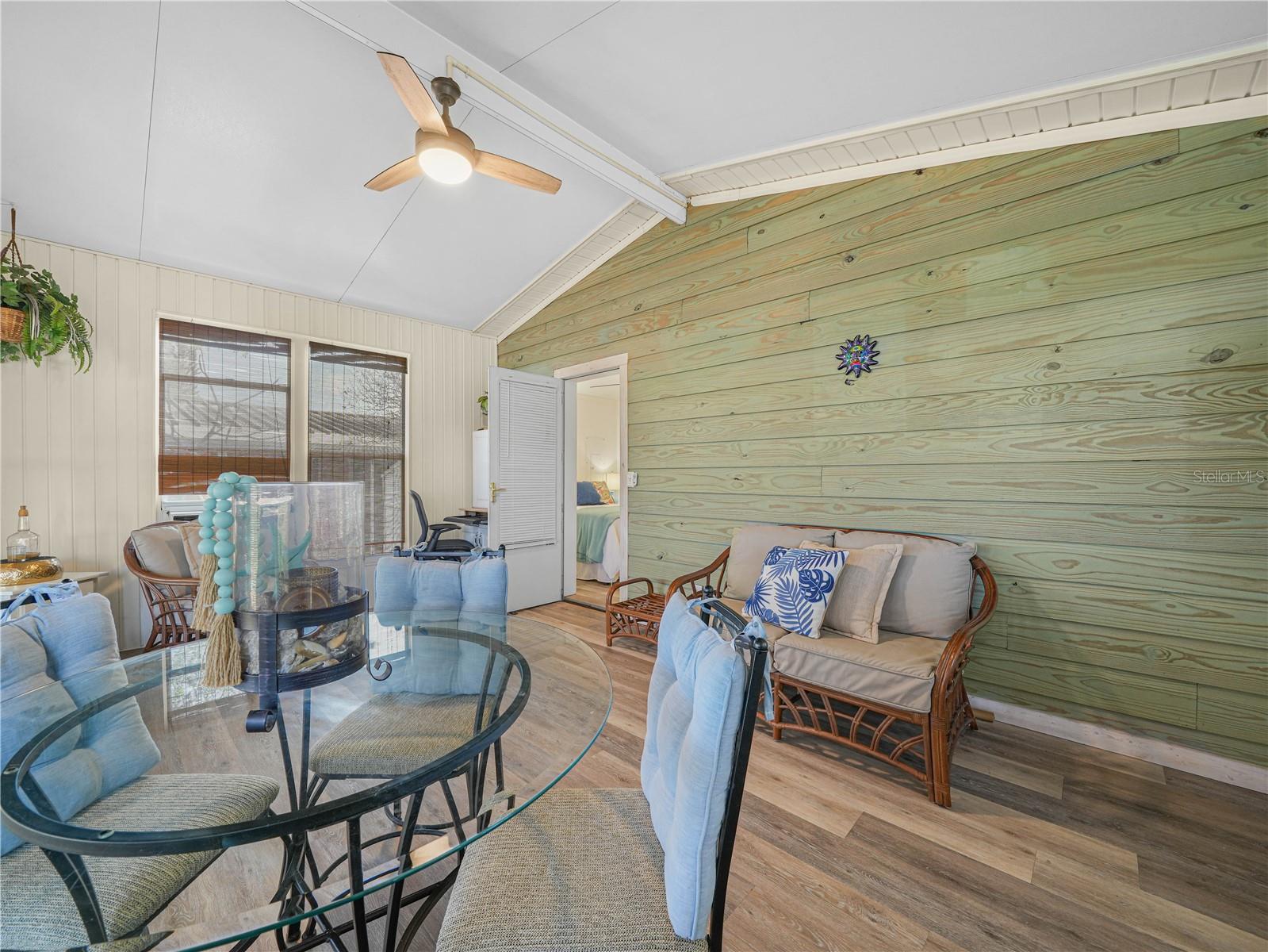 24 Silversides St Property Photo 22
