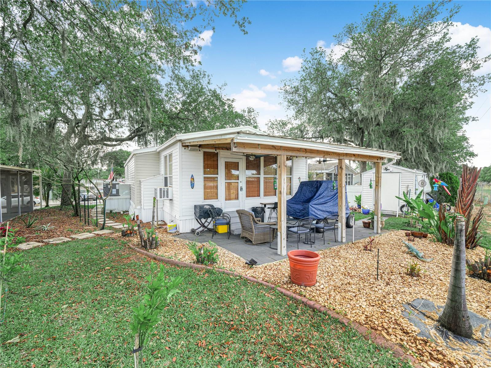24 Silversides St Property Photo 26