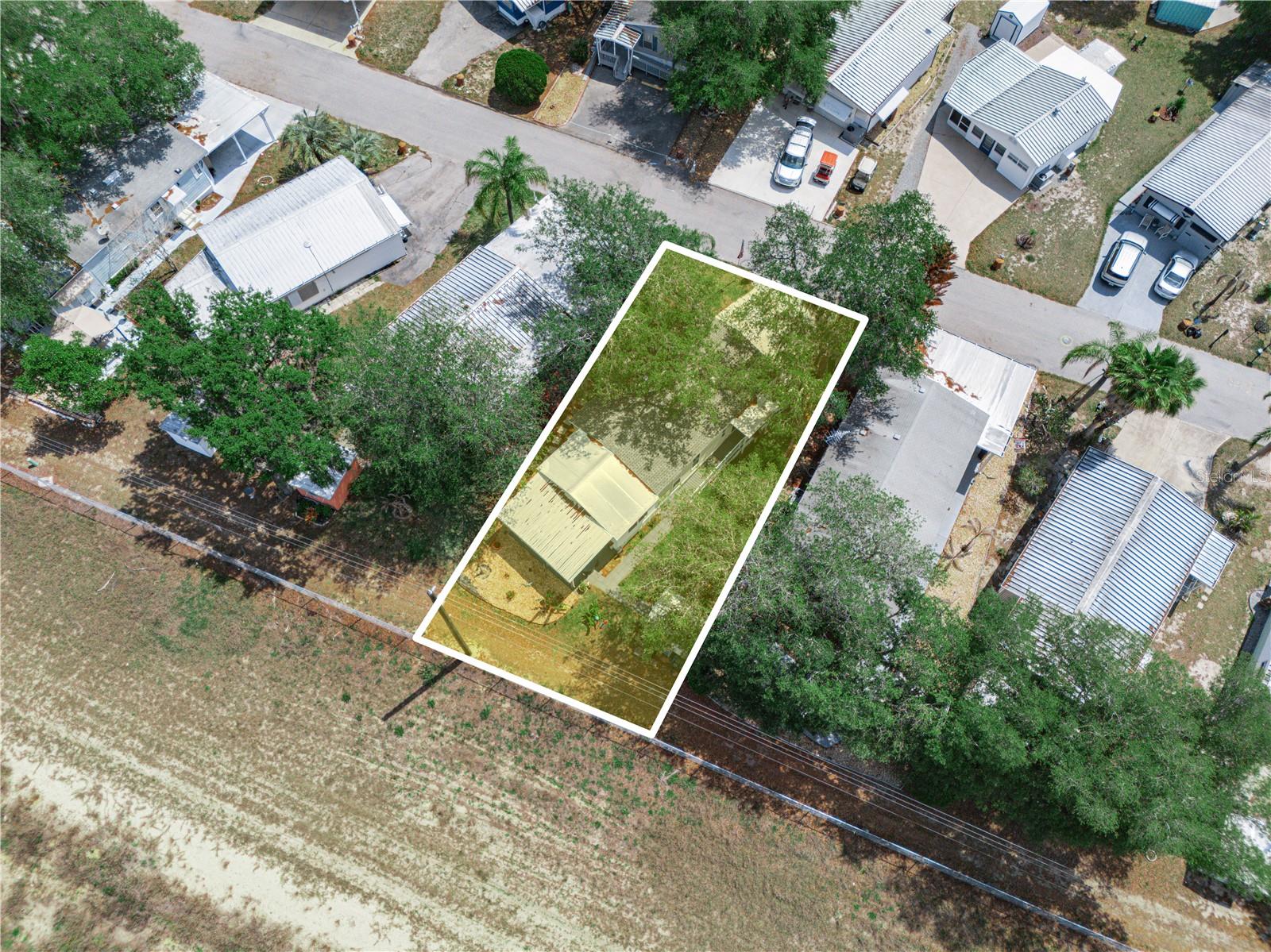 24 Silversides St Property Photo 37